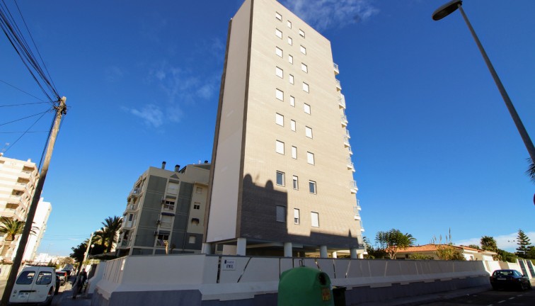 Apartment - Middle Floor Apartment - Resale - Torrevieja - Nueva Torrevieja