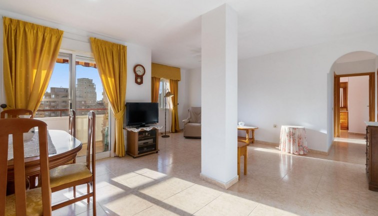 Apartment - Resale - Torrevieja - Torrevieja