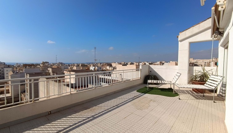 Apartment - Top Floor Apartment - Resale - Torrevieja - Torrevieja