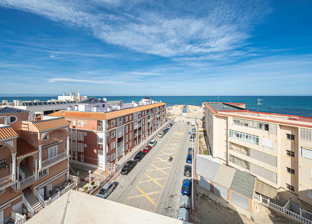 Återförsäljning -  Bostad - Översta våningen  - Torrevieja - LA MATA