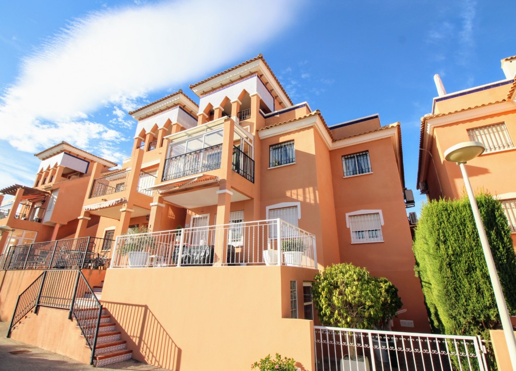 Återförsäljning - Bungalow - Orihuela Costa - Playa Flamenca