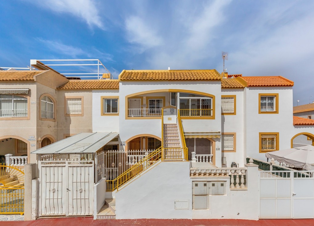 Återförsäljning - Bungalow - Torrevieja - La Siesta