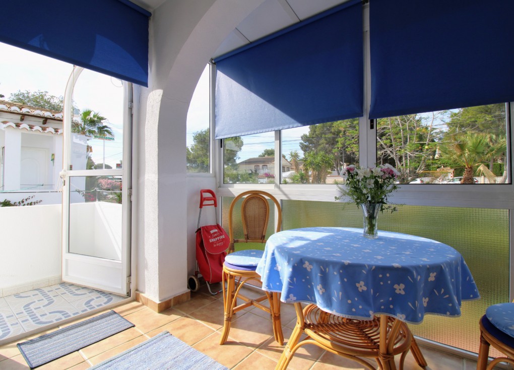 Återförsäljning - Bungalow - Torrevieja - Lago Jardin