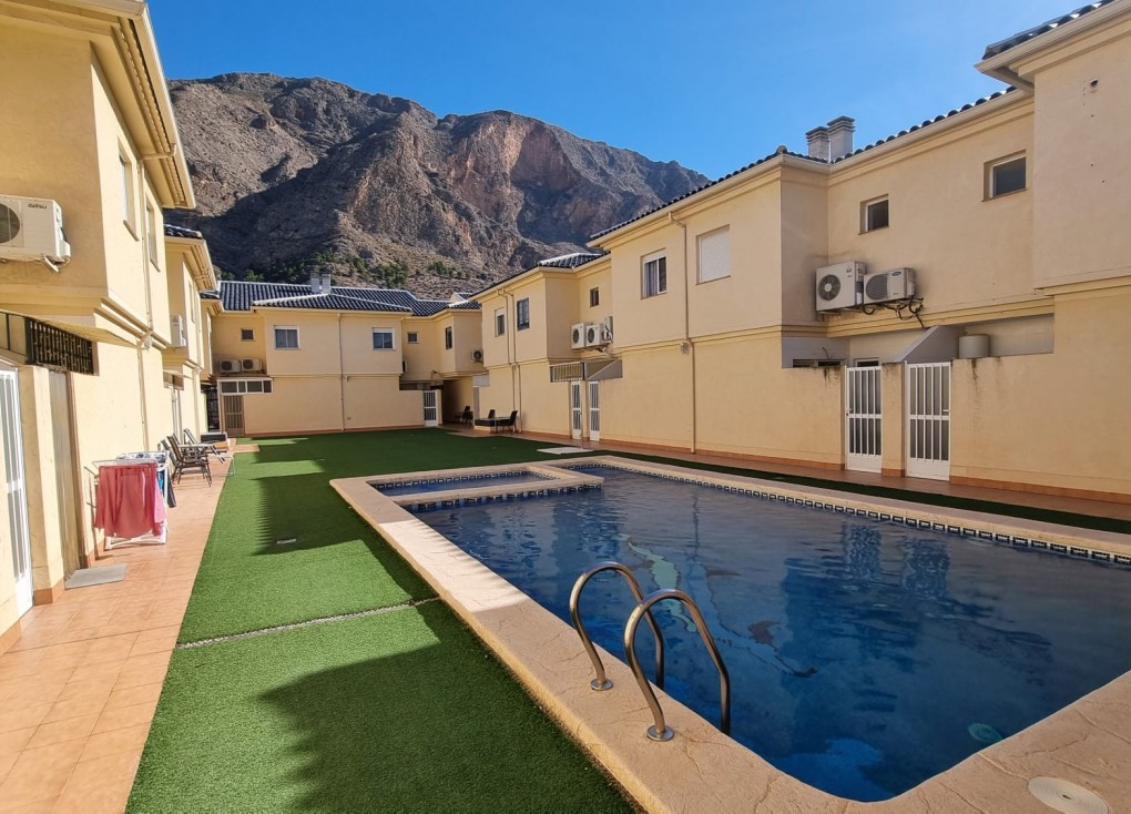 Återförsäljning - Duplex apartment (två våningar) - Orihuela - Redován