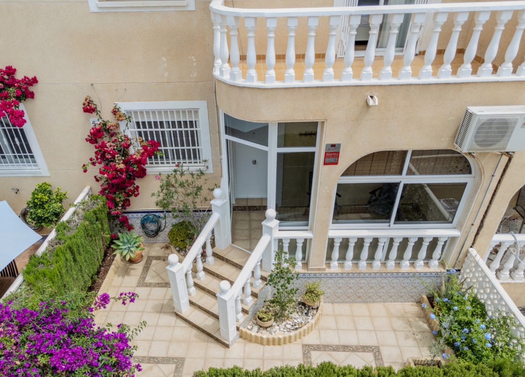 Återförsäljning - Duplex apartment (två våningar) - Torrevieja - Los Frutales