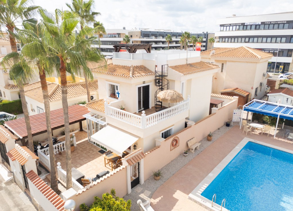 Återförsäljning - Fristående hus - Orihuela Costa - Playa Flamenca