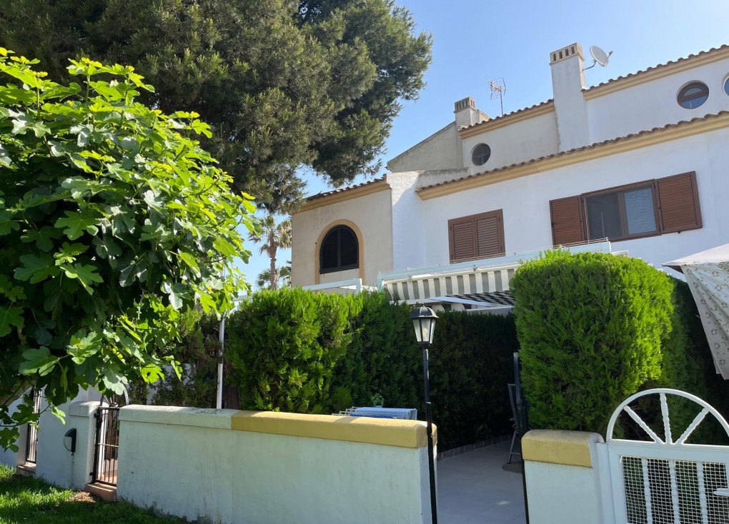 Återförsäljning - Fristående hus - Torrevieja - Aguas Nuevas