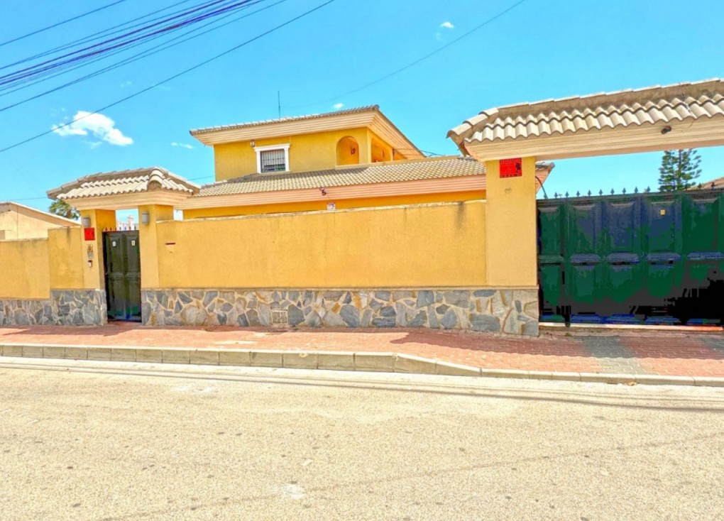 Återförsäljning - Fristående hus - Torrevieja - Los Balcones