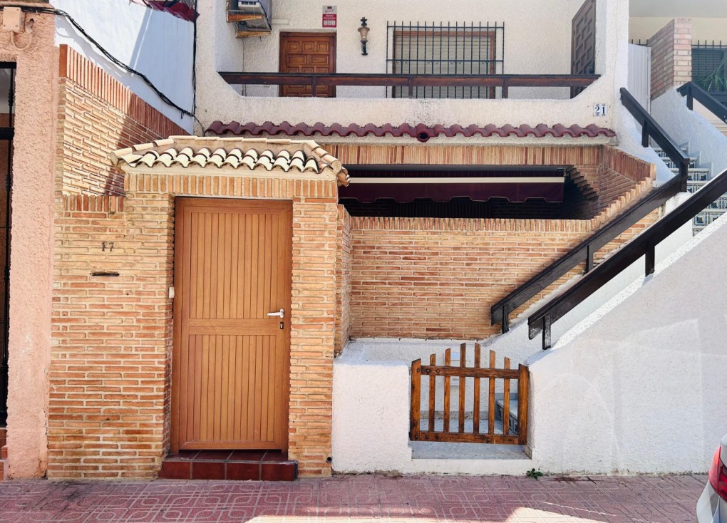 Återförsäljning - Fristående hus - Torrevieja - Playa de los Locos