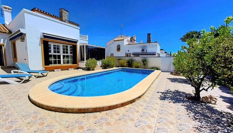 Chalet - Resale - Orihuela Costa - Los Dolses