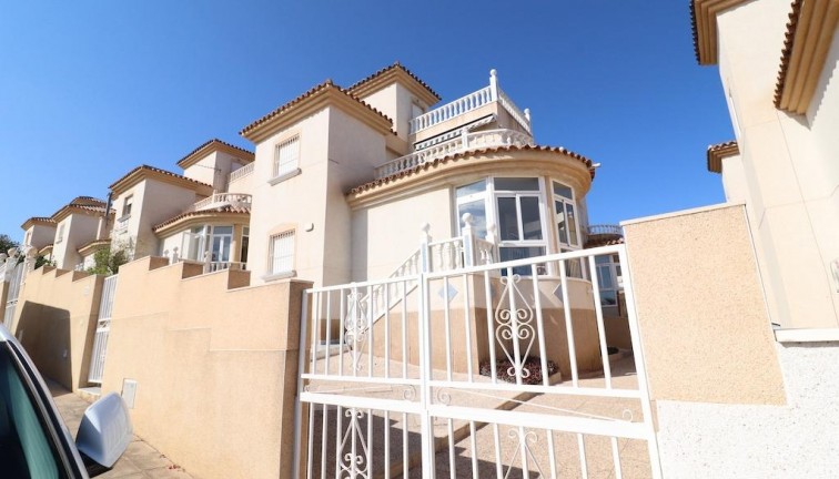 Chalet - Resale - Orihuela Costa - Villamartín