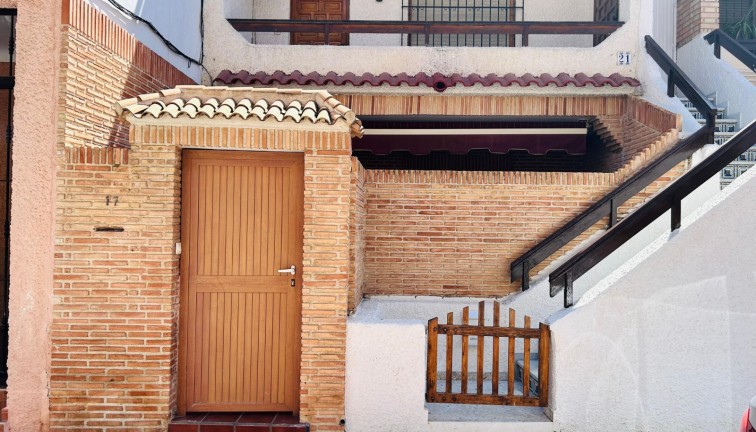 Chalet - Resale - Torrevieja - Playa de los Locos