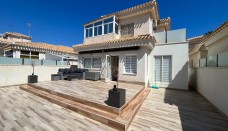 Fristående hus - Återförsäljning - Orihuela Costa - CBW-27584