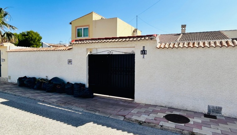 Fristående hus - Återförsäljning - Torrevieja - La Siesta