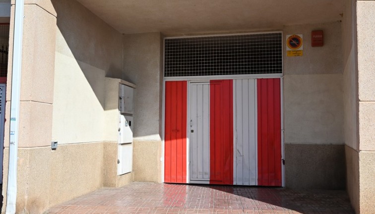 Garage - Återförsäljning - Torrevieja - Acequion