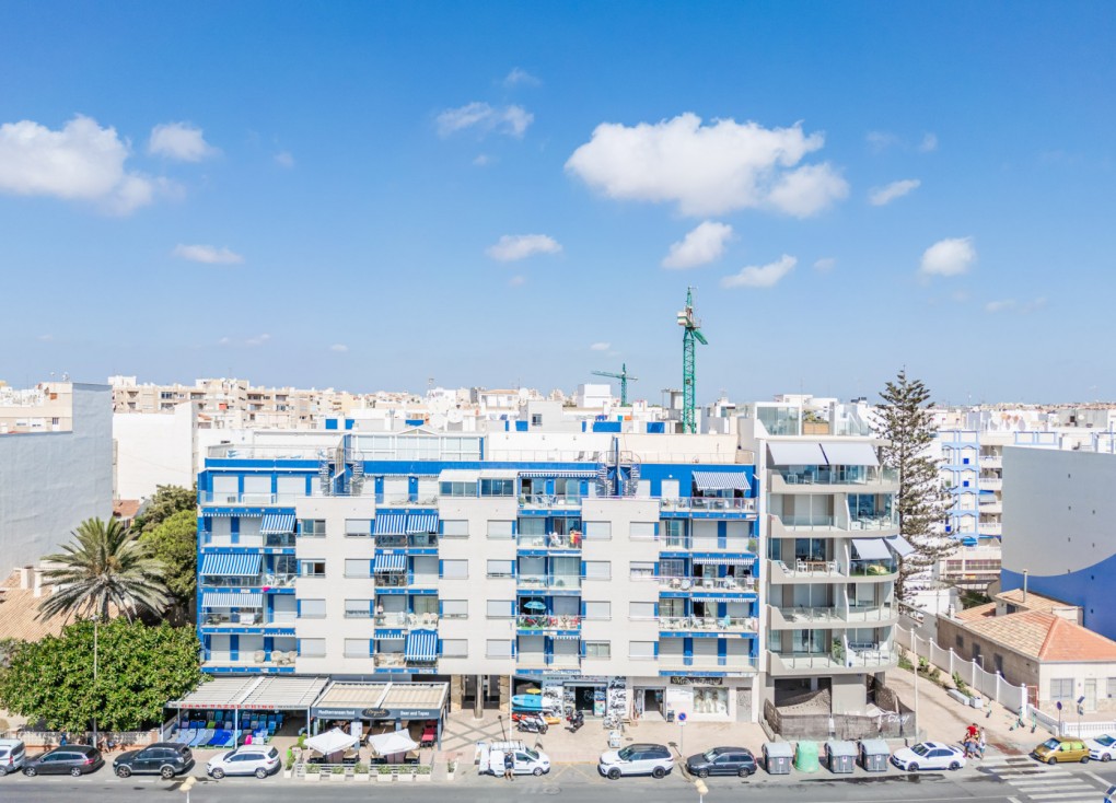 Jälleenmyynti - Asunto - Ylimmän kerroksen asunto - Torrevieja - Playa de los Locos