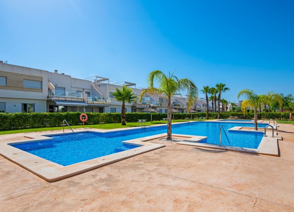 Jälleenmyynti - Bungalow - Orihuela - Vistabella Golf