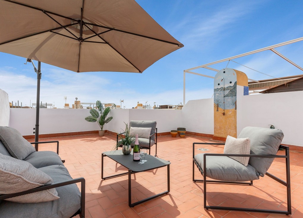 Jälleenmyynti - Bungalow - Torrevieja - La Siesta