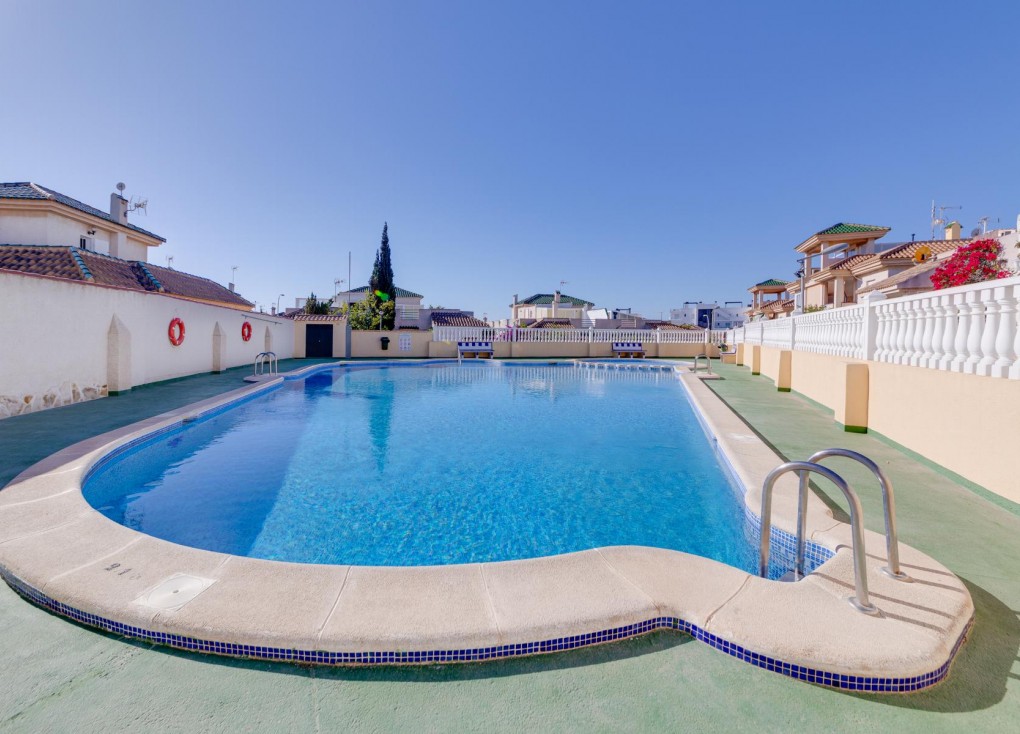 Jälleenmyynti - Bungalow - Torrevieja - Los Altos