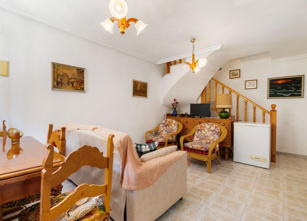 Jälleenmyynti - Duplex-asunto - Torrevieja - LA MATA