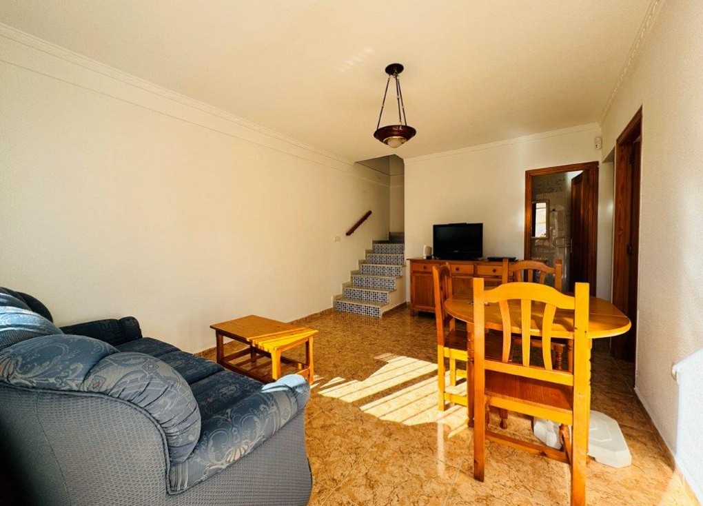 Jälleenmyynti - Duplex-asunto - Torrevieja - La Rosaleda