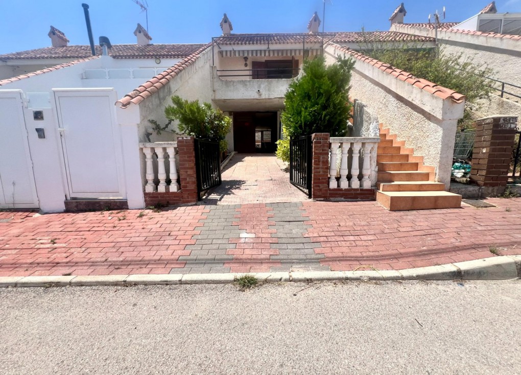 Jälleenmyynti - Paritalo/Rivitalo - Torrevieja - Los Balcones