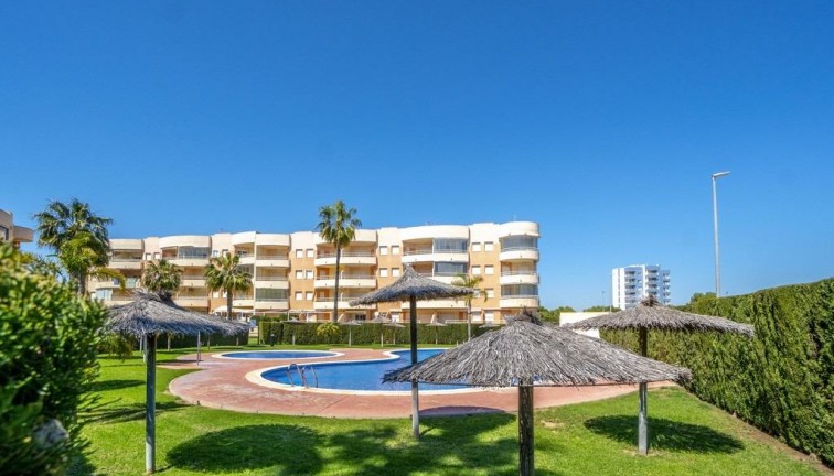 Lägenhet - Återförsäljning - Orihuela Costa - Campoamor