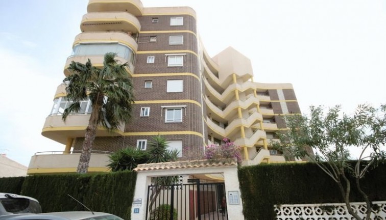 Lägenhet - Återförsäljning - Orihuela Costa - La Zenia