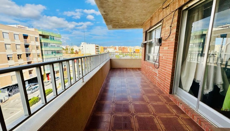 Lägenhet - Återförsäljning - Torrevieja - Acequion