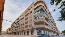 Lägenhet - Återförsäljning - Torrevieja - MR-64013