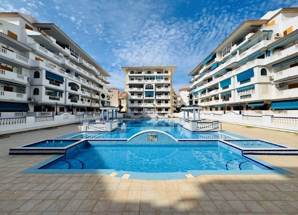 Resale - Apartment - La Mata - LA MATA