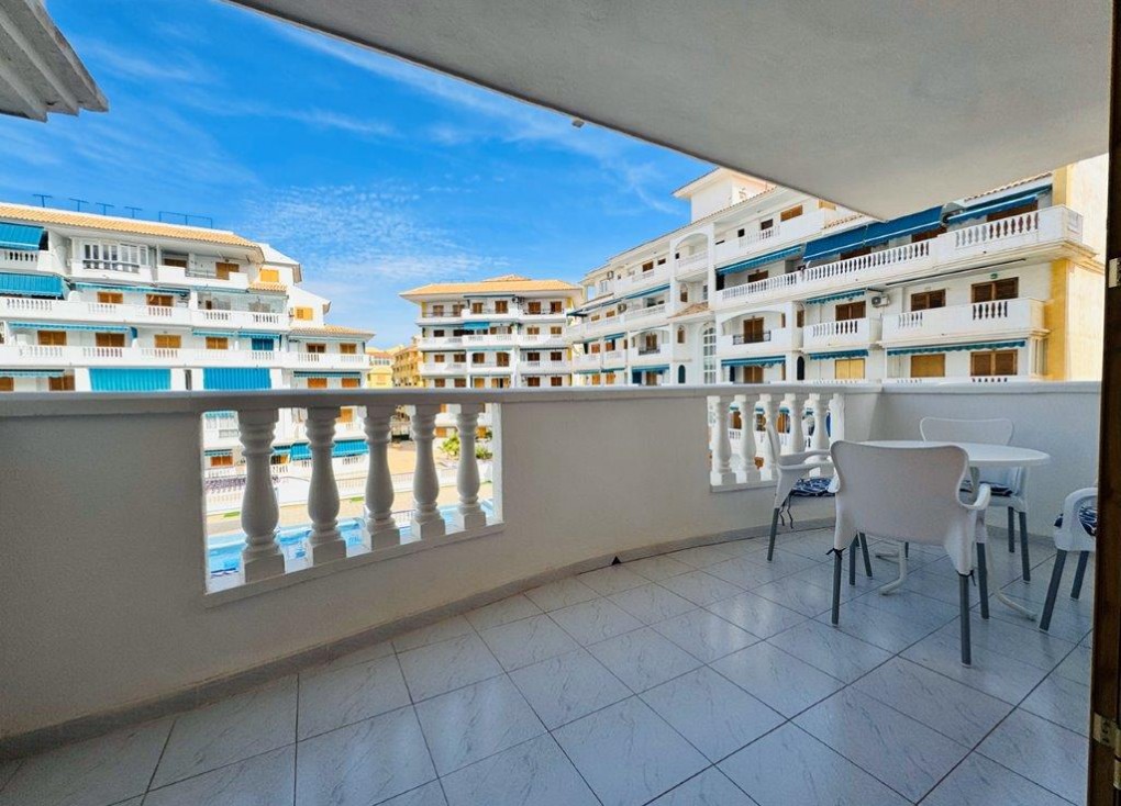 Resale - Apartment - La Mata - LA MATA