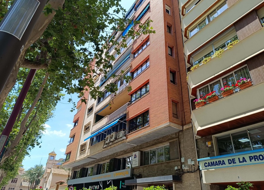 Resale - Apartment - Murcia
