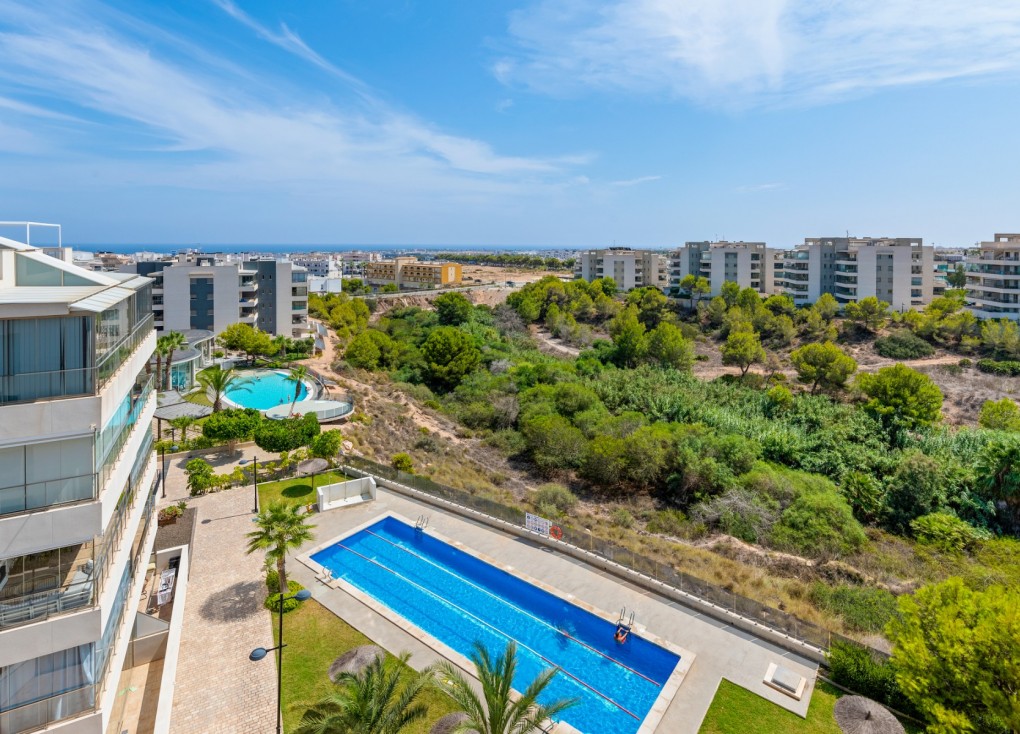 Resale - Apartment - Orihuela Costa - Los Dolses