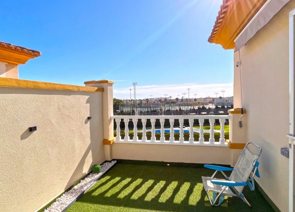 Resale - Apartment - Orihuela Costa - Playa Flamenca