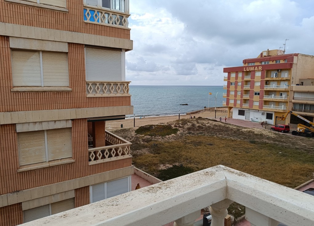 Resale - Apartment - Top Floor Apartment - La Mata - LA MATA