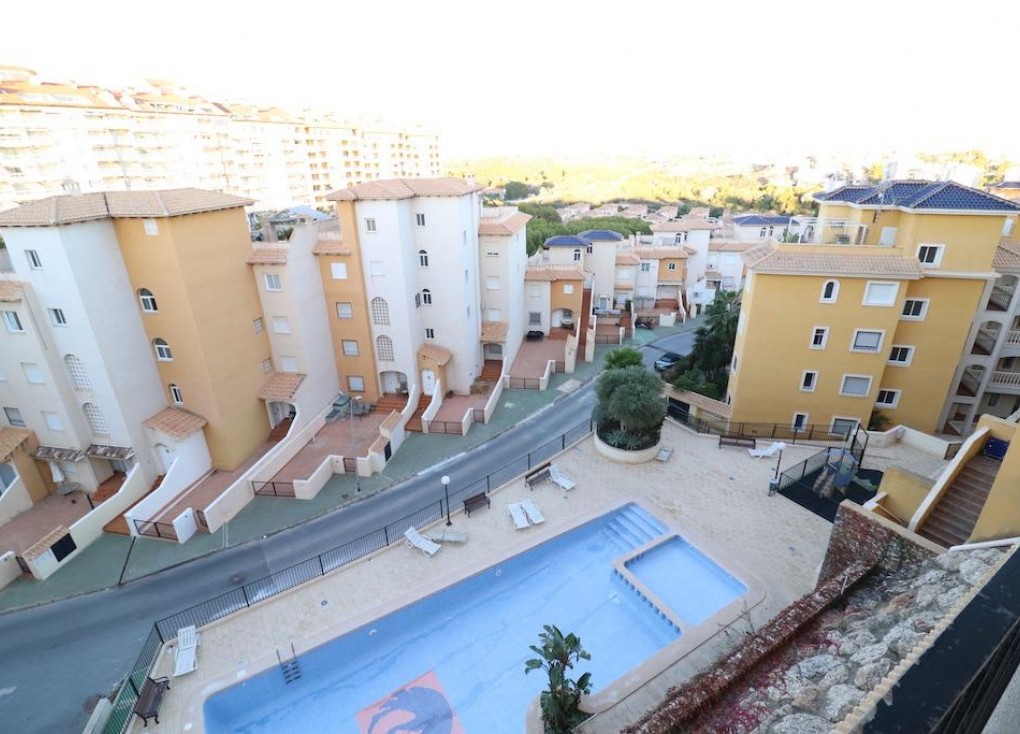 Resale - Apartment - Top Floor Apartment - Orihuela Costa - Campoamor