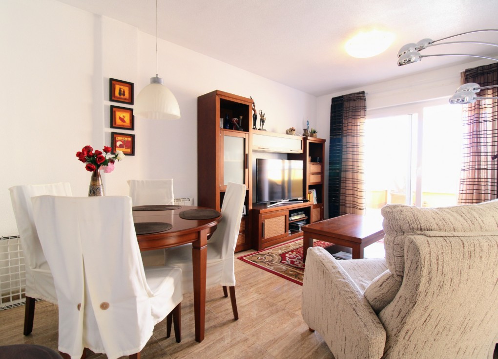 Resale - Apartment - Top Floor Apartment - Torrevieja - Acequion