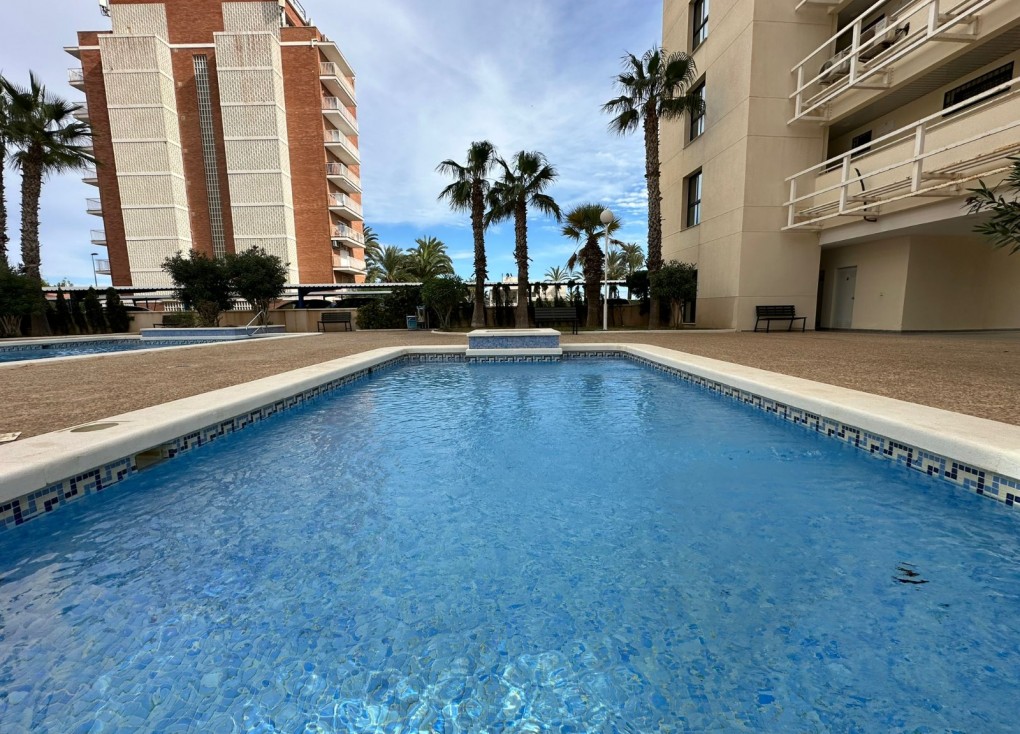 Resale - Apartment - Top Floor Apartment - Torrevieja - La Veleta