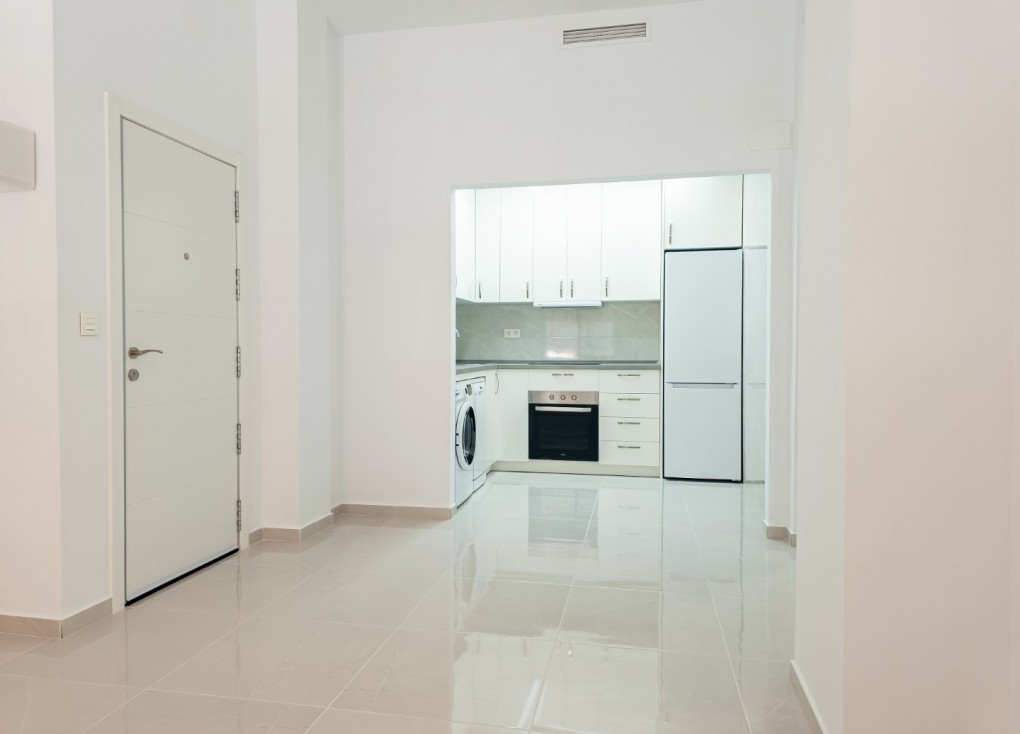 Resale - Apartment - Torrevieja - Acequion