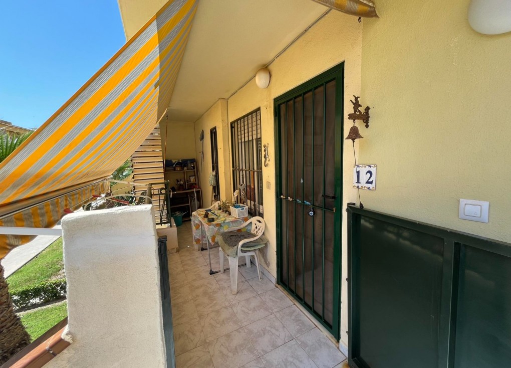 Resale - Apartment - Torrevieja - La veleta