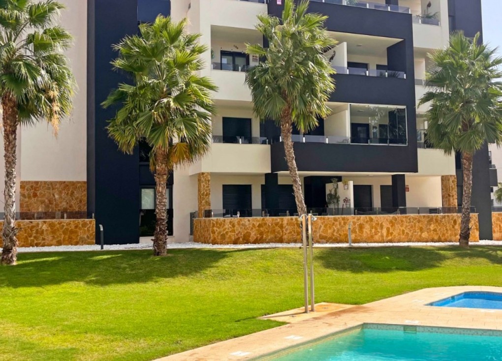 Resale - Apartment - Torrevieja - Los Altos