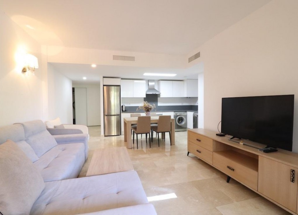 Resale - Apartment - Torrevieja - Punta Prima