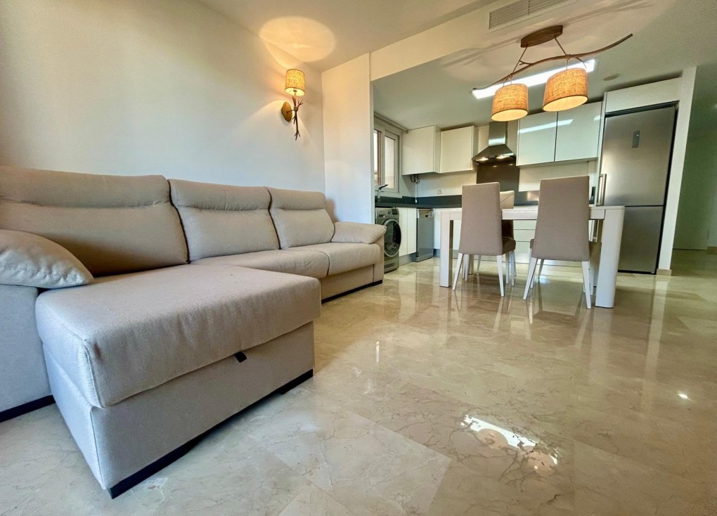 Resale - Apartment - Torrevieja - Punta Prima