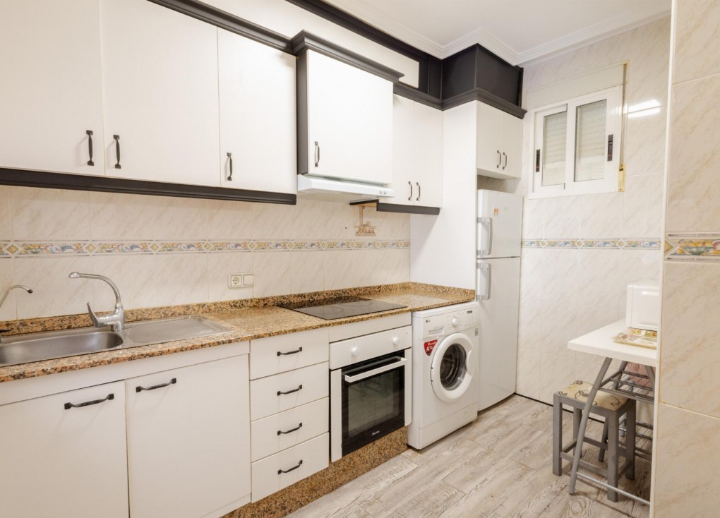 Resale - Apartment - Torrevieja