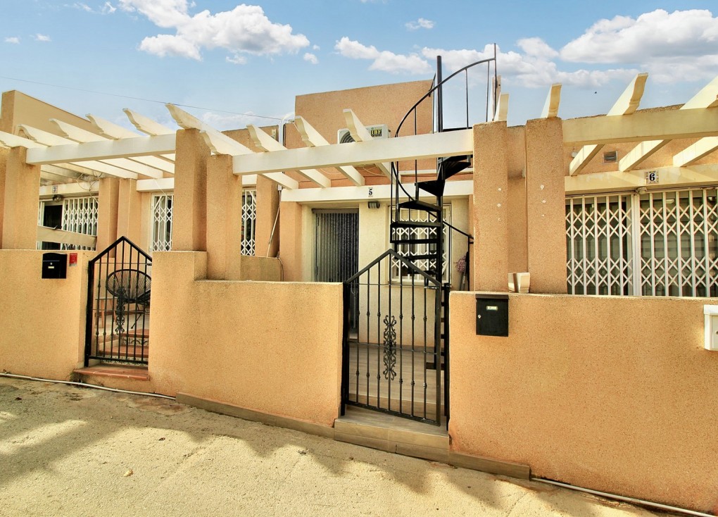 Resale - Bungalow - Villamartín