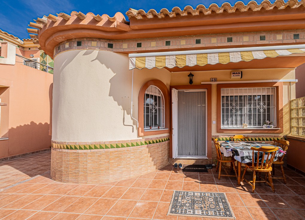 Resale - Chalet - Playa Flamenca