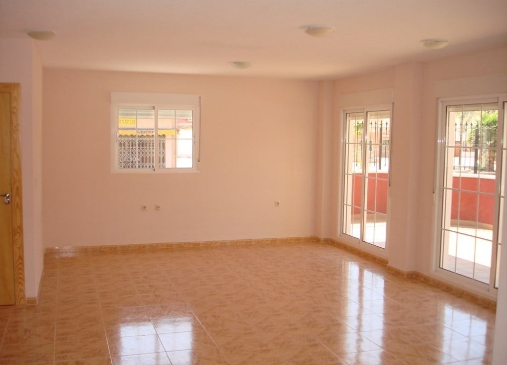 Resale - Duplex apartment - San Miguel de Salinas