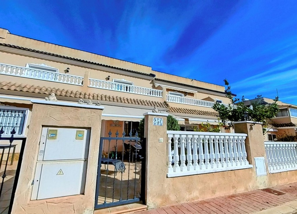 Resale - Semi-Detached - Orihuela Costa - Los Dolses