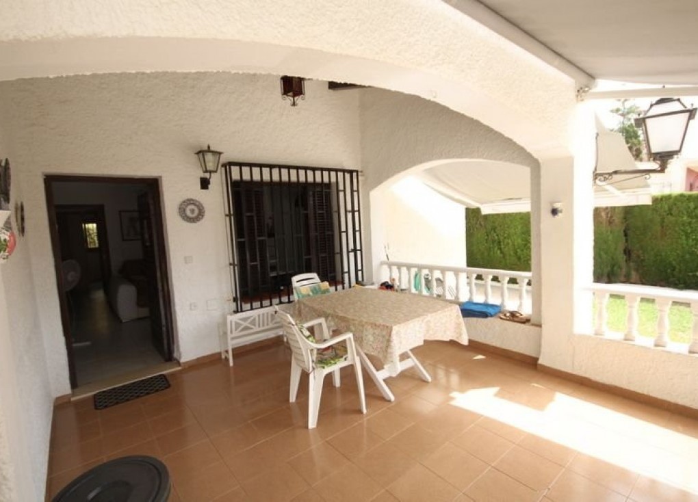 Resale - Semi-Detached - Orihuela Costa - Punta Prima